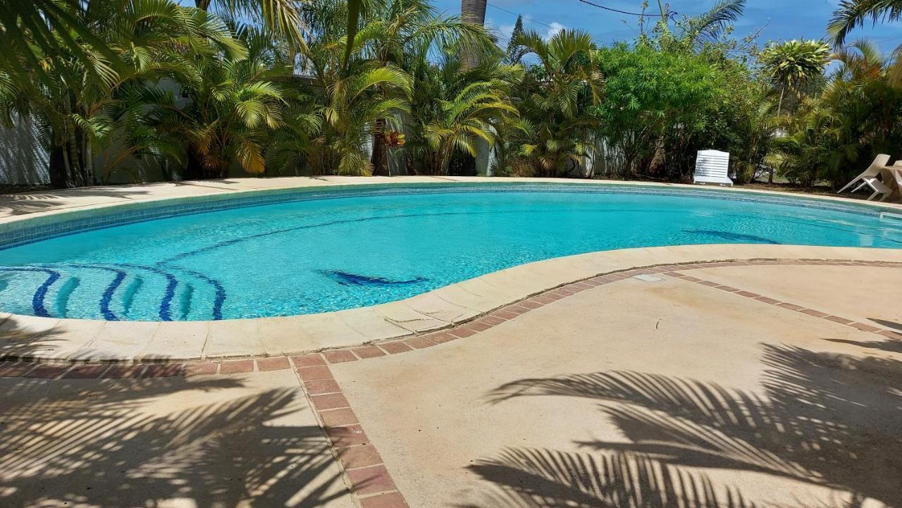 Tropical Palms Apartment Mauritius Pointe aux Canonniers Exterior foto